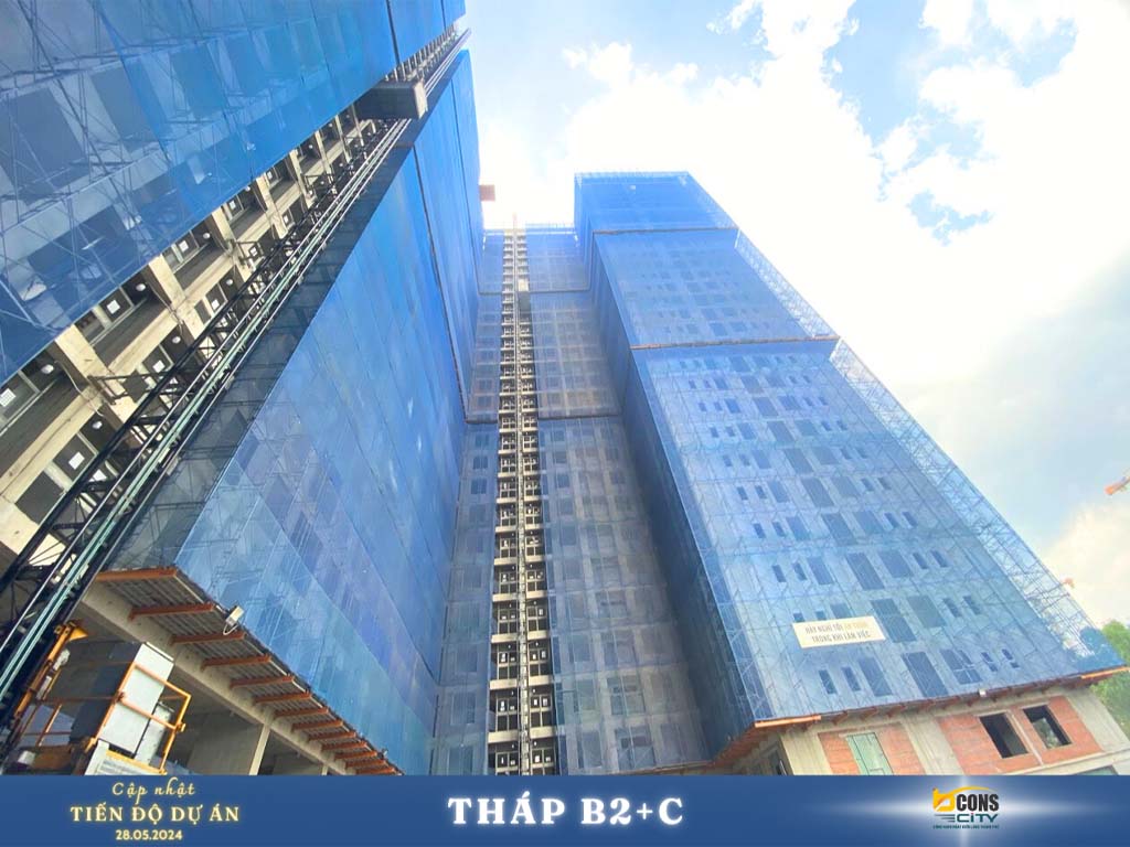 Mặt ngoài Tháp B2+C